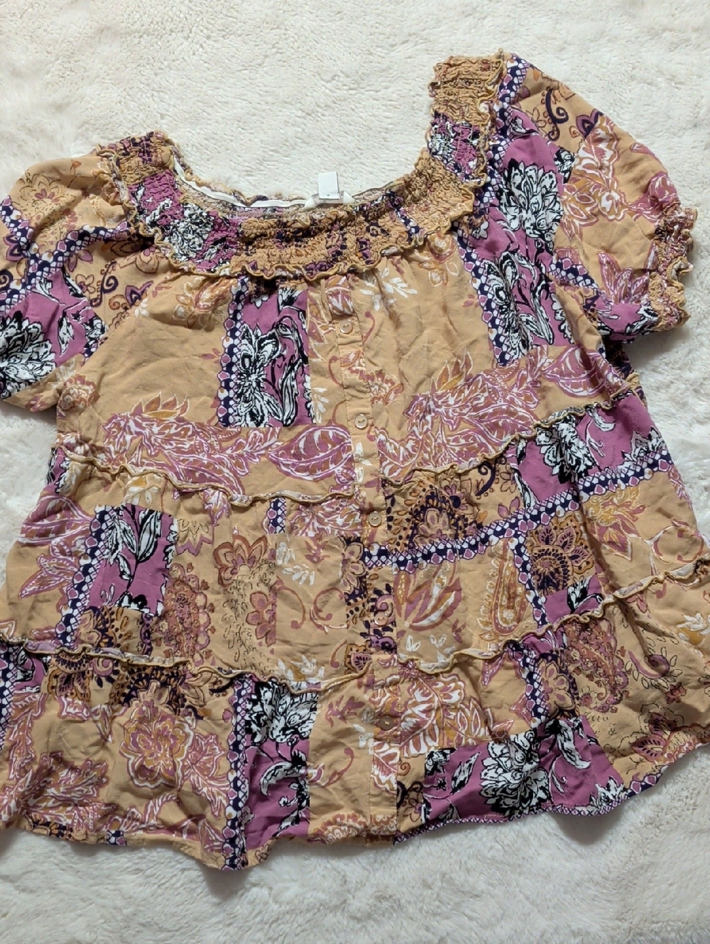 Cato Women's Floral Peasant Top in Tan and Mauve